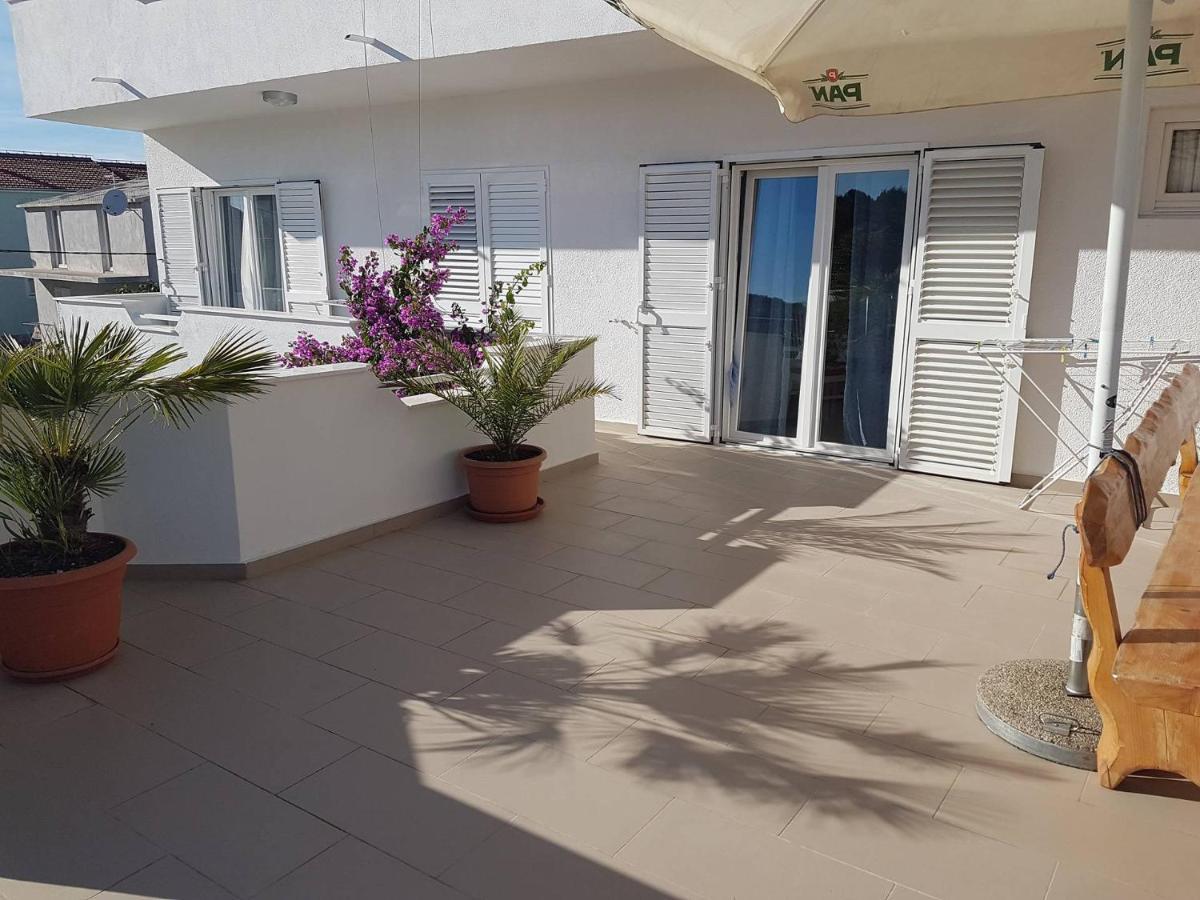 Apartmani Slavica Biograd Na Moru Dış mekan fotoğraf